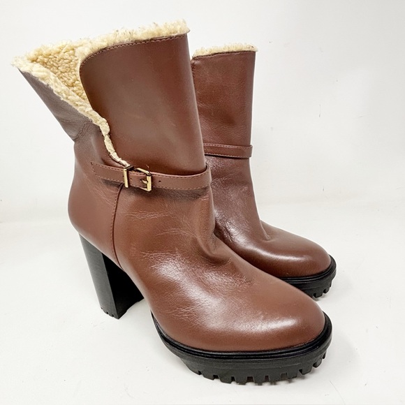 VINCE CAMUTO Women’s Brown EGRETALA Bootie Leather Shearling Trim Lug Sole Sz 8 - Picture 1 of 12